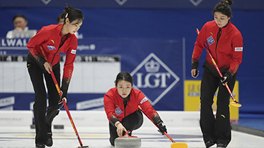 伦纳德果断 伦纳德果断